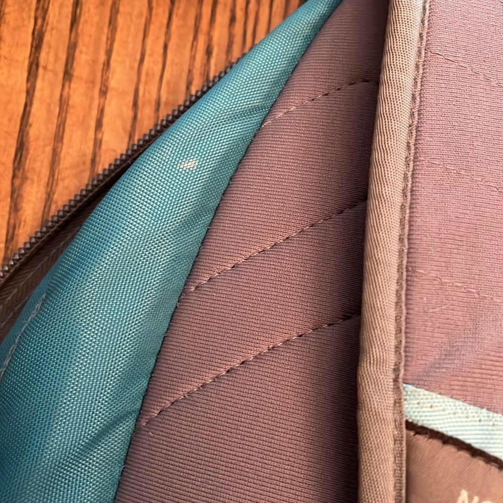 The North Face light blue and grey Jester Backpack - Picture 12 of 14